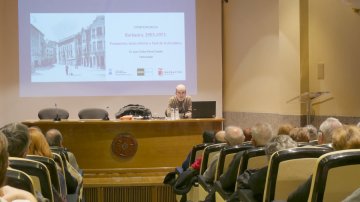 Fotografía de la conferencia "Barbastro, 1953-1973. Franquismo, desarrollismo y final de la dictadura."