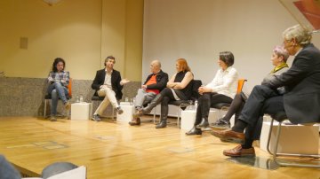 Imagen mesa redonda "La radio de cerca"