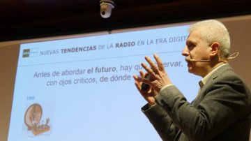 Ponencia "Nuevas tendencias de la radio en la era digital" de la semana de la radio
